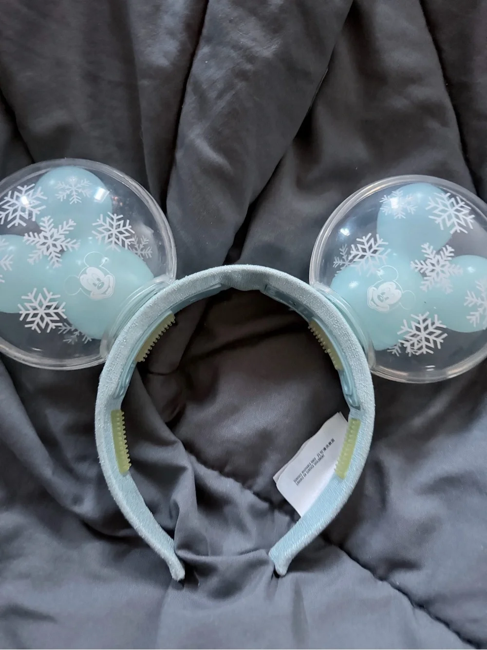 Disney headband glowing